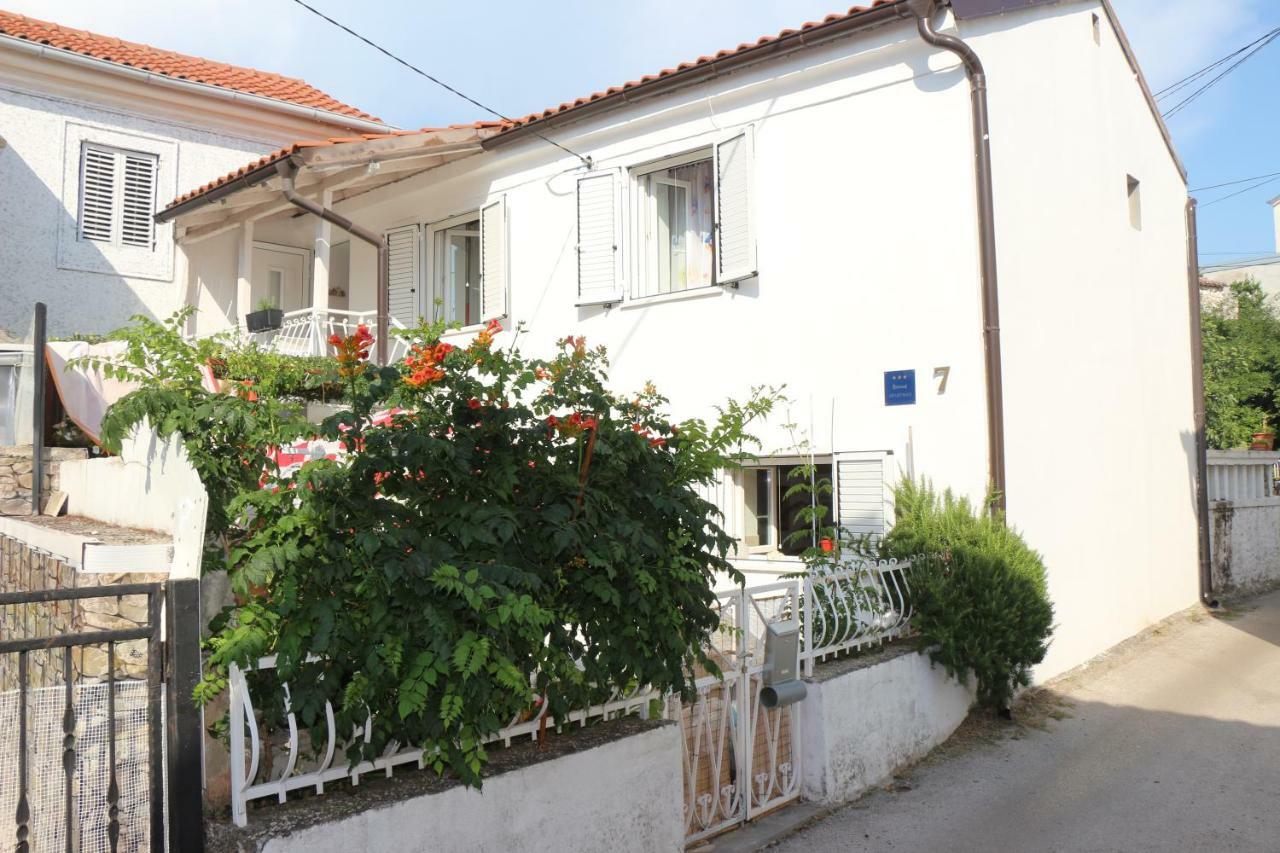 Mimi Appartement Jadranovo Buitenkant foto